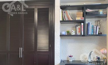 Casa en Venta en Fraccionamiento Lomas del Tejar con Jardin