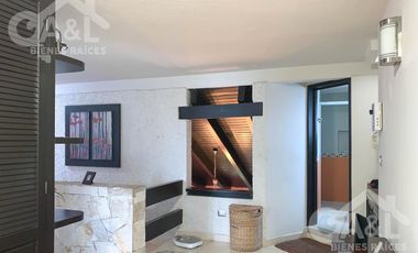 Casa en Venta en Fraccionamiento Lomas del Tejar con Jardin