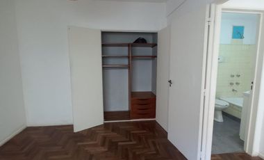 Departamento en Villa Urquiza de 2 amb. en alquiler