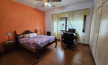 Casa - Burzaco