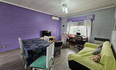 Casa - Burzaco