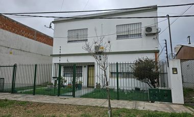 Casa - Burzaco