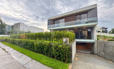 RESIDENCIA EN VENTA EN LOS SUEÑOS RESIDENCIAL, ZAPOPAN