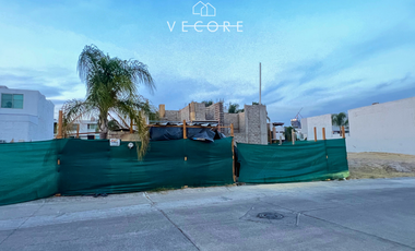 RESIDENCIA EN PREVENTA EN VILLA VERONA, ZONA DIAMANTE, ZAPOPAN