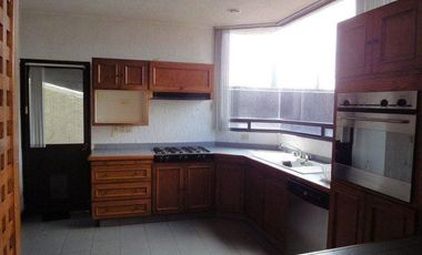CASA EN RENTA PARQUES DE LA HERRADURA