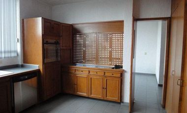 CASA EN RENTA PARQUES DE LA HERRADURA