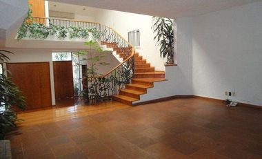 CASA EN RENTA PARQUES DE LA HERRADURA
