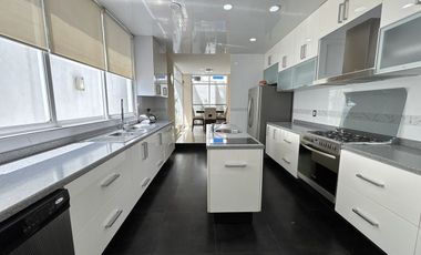 CASA EN RENTA EN ARBOLEDAS