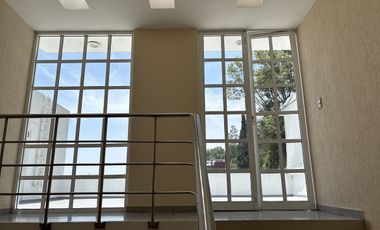 CASA EN RENTA EN ARBOLEDAS