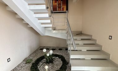CASA EN RENTA EN ARBOLEDAS