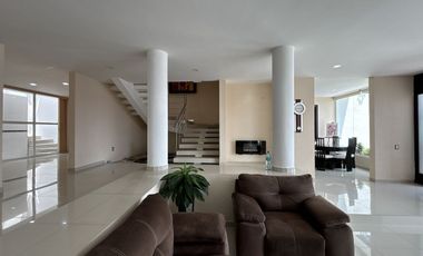 CASA EN RENTA EN ARBOLEDAS