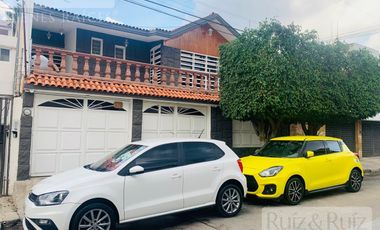 Casa en  Nubes, Col. Jardines Del Moral.