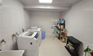 Se ALQUILA Casa en Brisas del Golf