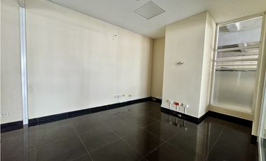 ALQUILER LOCAL COMERCIAL 250M2 PLAZA COMERCIAL EL DORADO CV