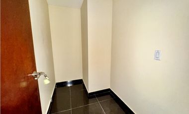 ALQUILER LOCAL COMERCIAL 250M2 PLAZA COMERCIAL EL DORADO CV