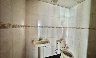 ALQUILER LOCAL COMERCIAL 250M2 PLAZA COMERCIAL EL DORADO CV
