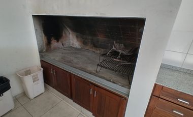 DPTO 2 DORM CON BALCON TOTALMENTE AMOBLADO - Bº GRAL PAZ