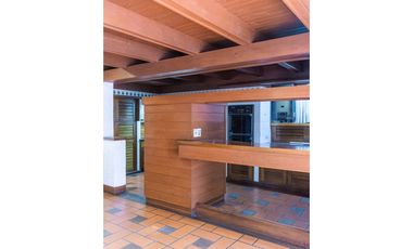 CHALET 4 AMBIENTES + DEPARTAMENTO. CONSTITUCION.