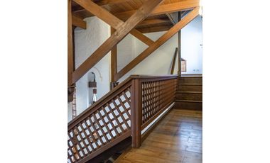 CHALET 4 AMBIENTES + DEPARTAMENTO. CONSTITUCION.