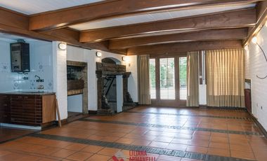 CHALET 4 AMBIENTES + DEPARTAMENTO. CONSTITUCION.