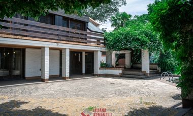 CHALET 4 AMBIENTES + DEPARTAMENTO. CONSTITUCION.