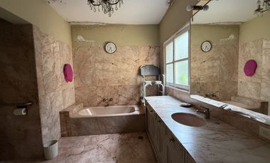 Ideal Plaza Comercial