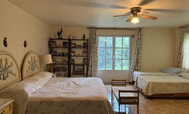 Ideal Plaza Comercial