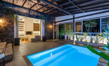 Una casa de cuento! Para arriendo en el Alto de Las Palmas