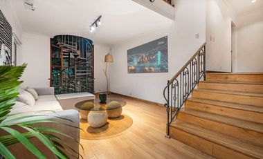Una casa de cuento! Para arriendo en el Alto de Las Palmas