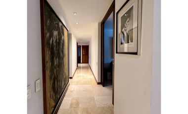 Venta apartamento con terraza sector Catay El Poblado.