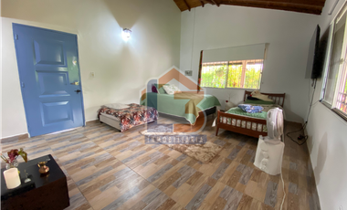SE ARRIENDA CASA CAMPESTRE EN VEREDA LA ALBANIA VA BARCELONA