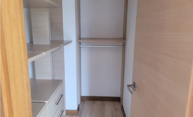 Apartamento en Arriendo Loma de Los Benedictinos Envigado