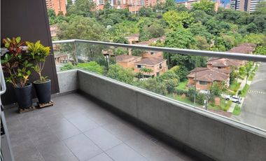 Apartamento en Arriendo Loma de Los Benedictinos Envigado