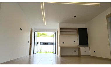 VENTA MODERNA CASA EN CERRITOS PEREIRA PARA ESTRENAR