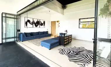 6 Bedroom Villa for sale in Jimbaran, Bali