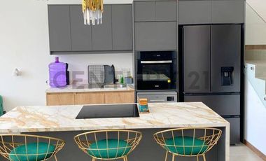 Casa Amoblada alquiler Urbanizacion Manta Ecuador