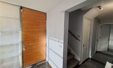 Casa en Arriendo en Camino de la Laguna 15000