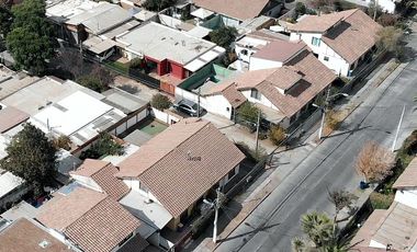 CASA EN EXCELENTE UBICACION A PASOS DE AV LA FLORIDA