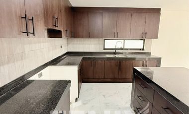 Casa en venta en Imperial de las Ánimas- Colindancia con área verde