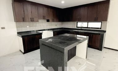 Casa en venta en Imperial de las Ánimas- Colindancia con área verde