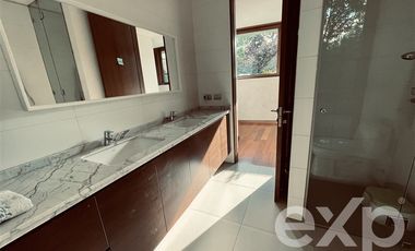 Casa en Venta en Hacienda de Chicureo
