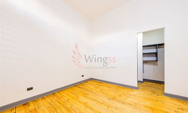 Departamento En Venta De 2 Dorm. En Santiago
