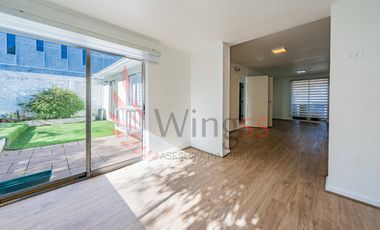 Casa En Arriendo De 3 Dorm. En Vitacura