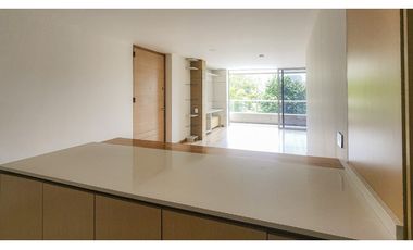 Apartamento sector Benedictinos, con espectacular terraza.