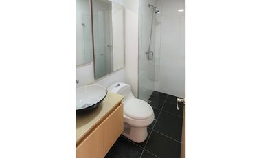 Apartamento sector Benedictinos, con espectacular terraza.