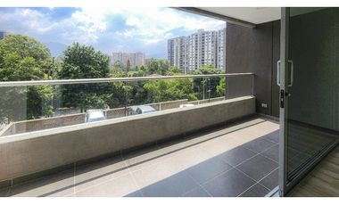 Apartamento sector Benedictinos, con espectacular terraza.