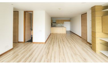 Apartamento sector Benedictinos, con espectacular terraza.