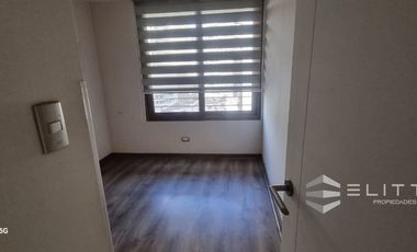 Departamento En Venta De 2 Dorm. En Santiago