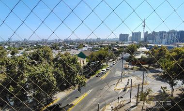 (earm) Comodisimo Departamento En Venta De 2 Dorm. Santiago