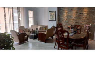 VENTA DE APARTAMENTO DUPLEX EN MEDELLIN, SECTOR LAURELES NOGAL